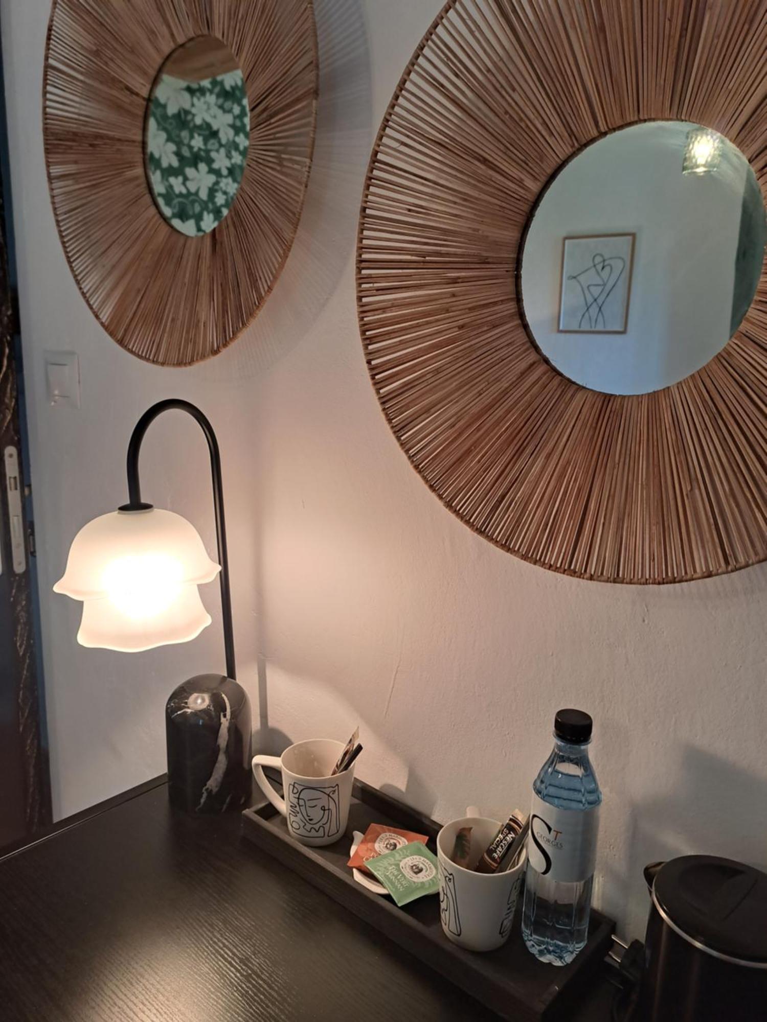 Hotel Le Cottage De Sophie Valernes Room photo